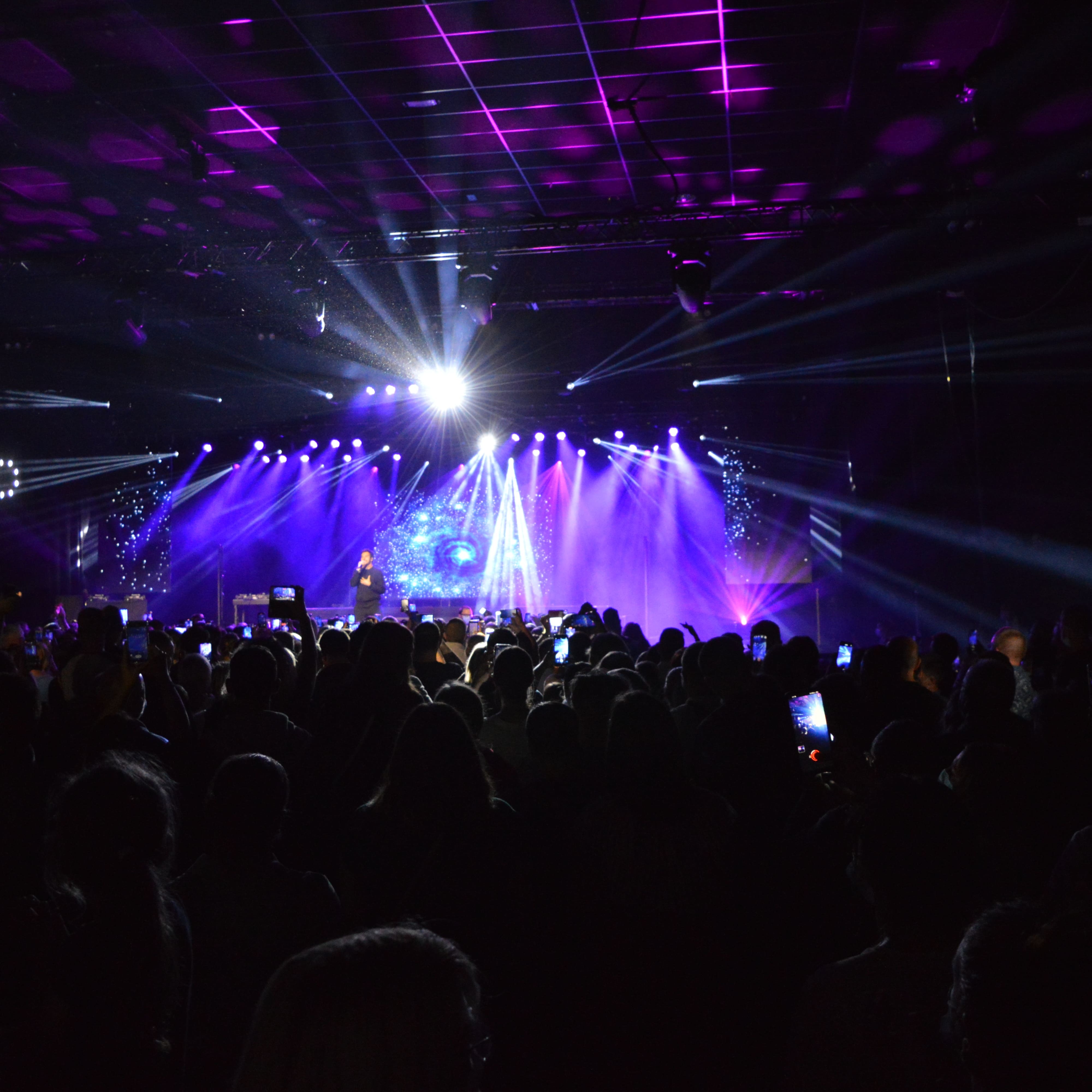 Contact VIP - Pasino - 220521